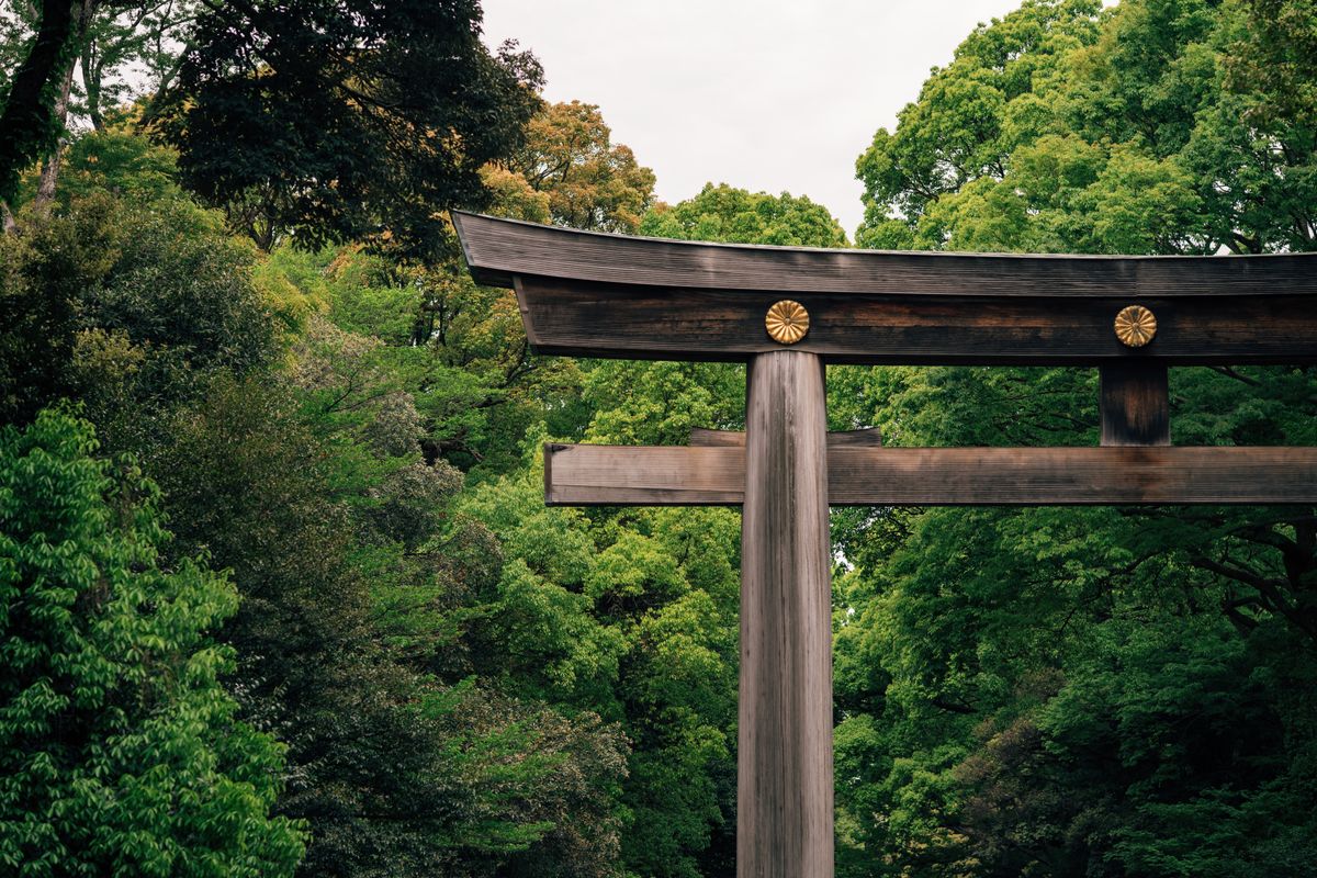 伊勢神宮の鳥居のイメージ写真（フリー素材）