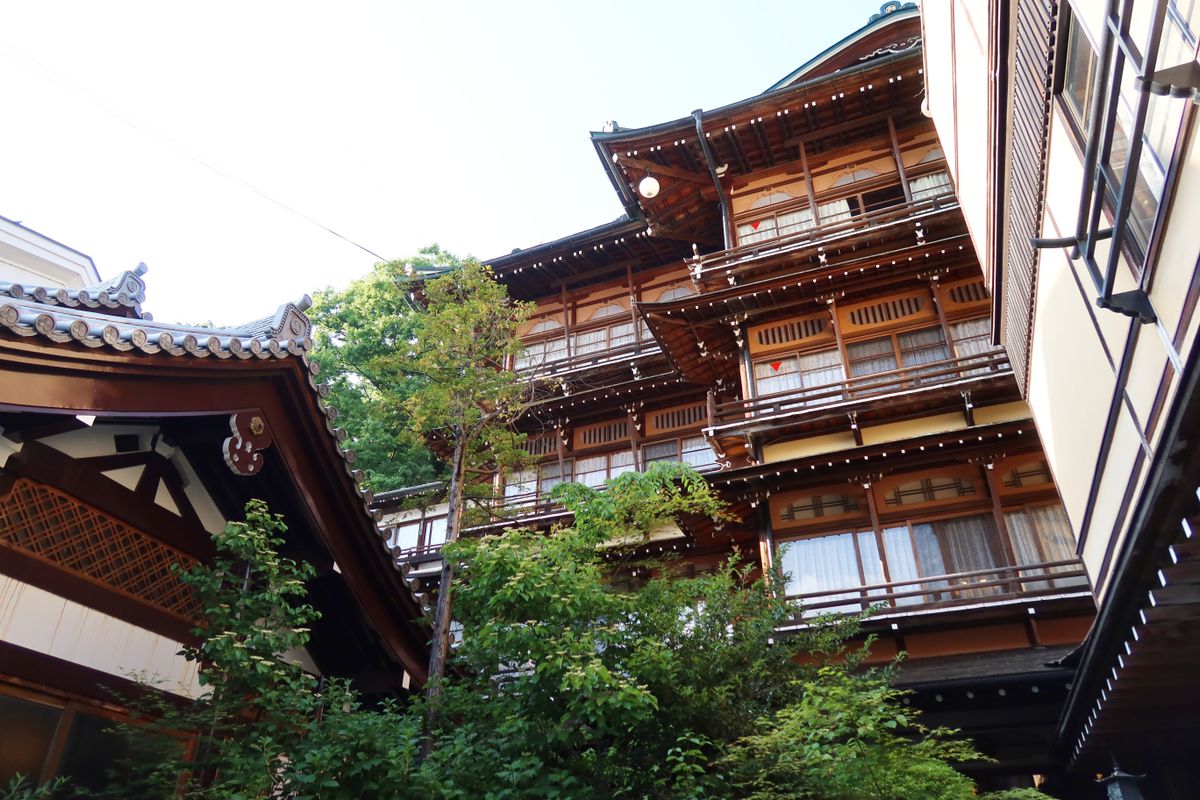 温泉旅館のイメージ写真（フリー素材）